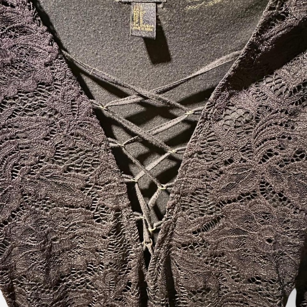 Forever 21 Black Lace Long Sleeve Bodysuit Size Small Gothcore Minimalist - Picture 7 of 10